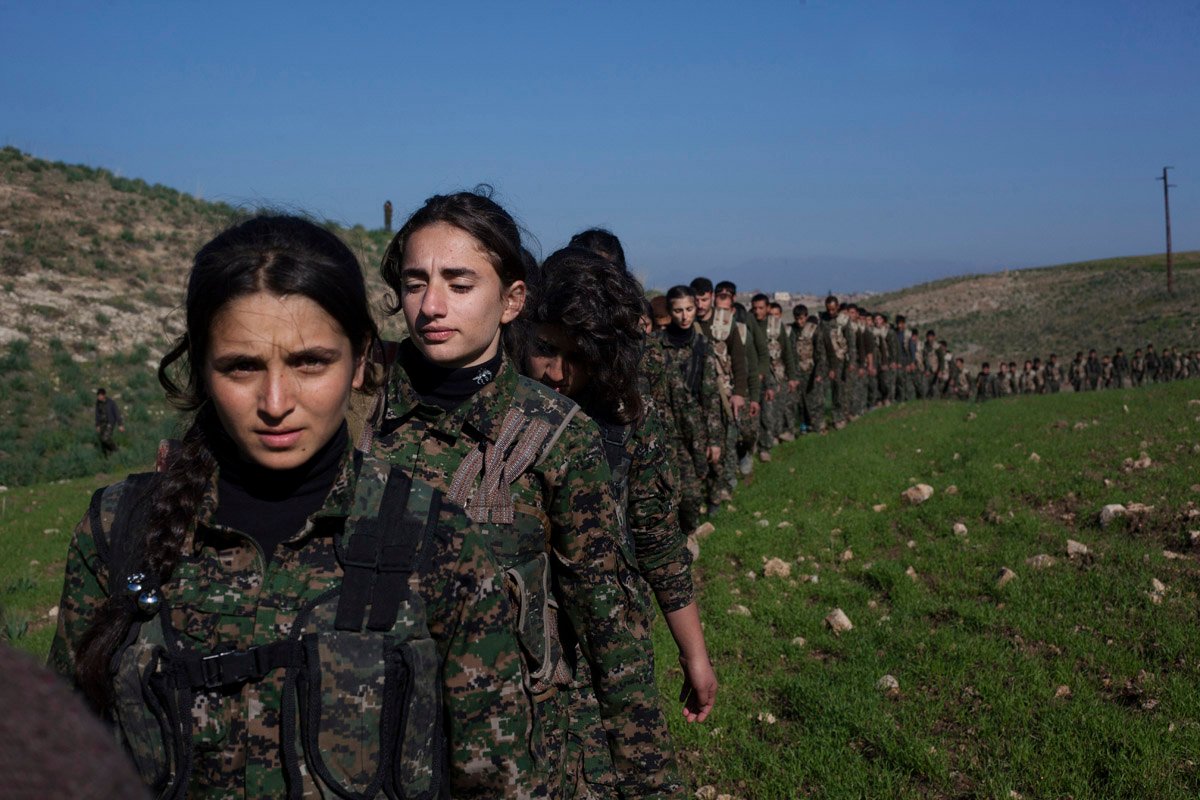 Young YPJ and YPG recruits during training drills, Saemalka, Al Hasakah, Syria, December 2014.