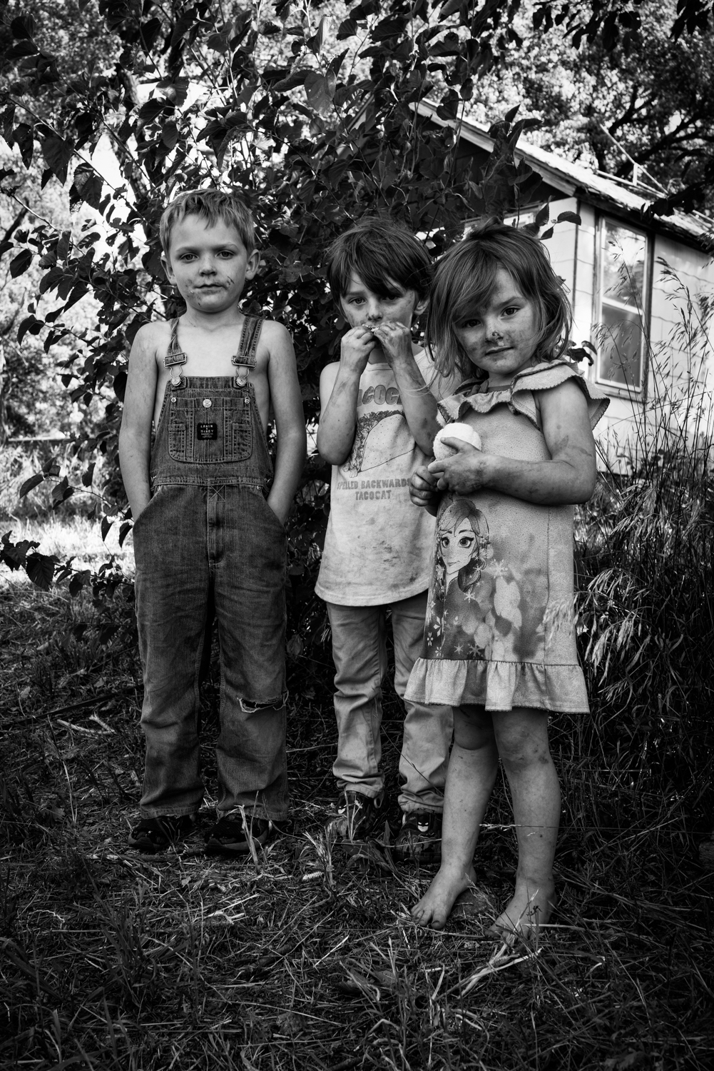Children in garden, Morningside, South Dakota